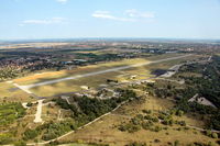 Tököl Airport photo, click to enlarge