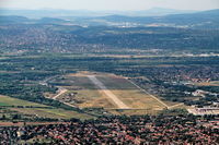 Tököl Airport photo, click to enlarge