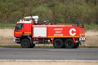  - Runway control, Brest-Bretagne airport (LFRB-BES) - by Yves-Q