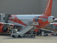  - Easyjet, terminal C - by Jean Christophe Ravon - FRENCHSKY