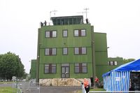 Creil Airport photo, click to enlarge