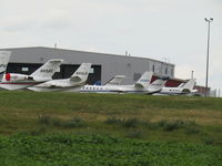  - busy ramp during EAA 18 - by magnaman