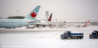 Toronto Pearson International Airport (Toronto/Lester B. Pearson International Airport, Pearson Airport) photo, click to enlarge