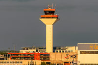  - our backup tower here.
Frankfurt is the one and only airport with a complete backup tower!! - by Uwe Zinke