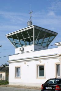 LHZA photo, click to enlarge