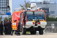  - Fire truck, Morlaix-Ploujean (LFRU-MXN) - by Yves-Q