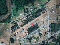  - Bear valley skyranch airport 
Many homes on both ends of runway  - by Jhughes