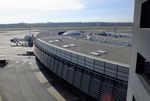  - gates building D at Wien airport - by Ingo Warnecke