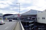  - landside view of terminal 1 at Wien airport - by Ingo Warnecke