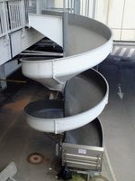  - emergency baggage chute (Gepäcknotrutsche) at the western end of terminal 1 at Wien airport - by Ingo Warnecke