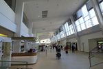  - inside terminal 1 (straight section, 'hall of chandeliers') at Wien airport - by Ingo Warnecke