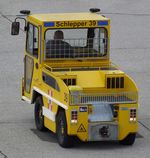  - light tow vehicle at Salzburg airport #v - by Ingo Warnecke