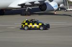  - follow-me vehicle at Köln/Bonn airport #v - by Ingo Warnecke