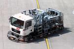  - hydrant refuelling truck at BER airport #v - by iwarnecke