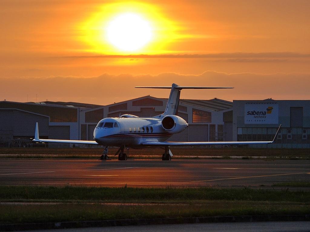 Bordeaux Airport photo, click to enlarge