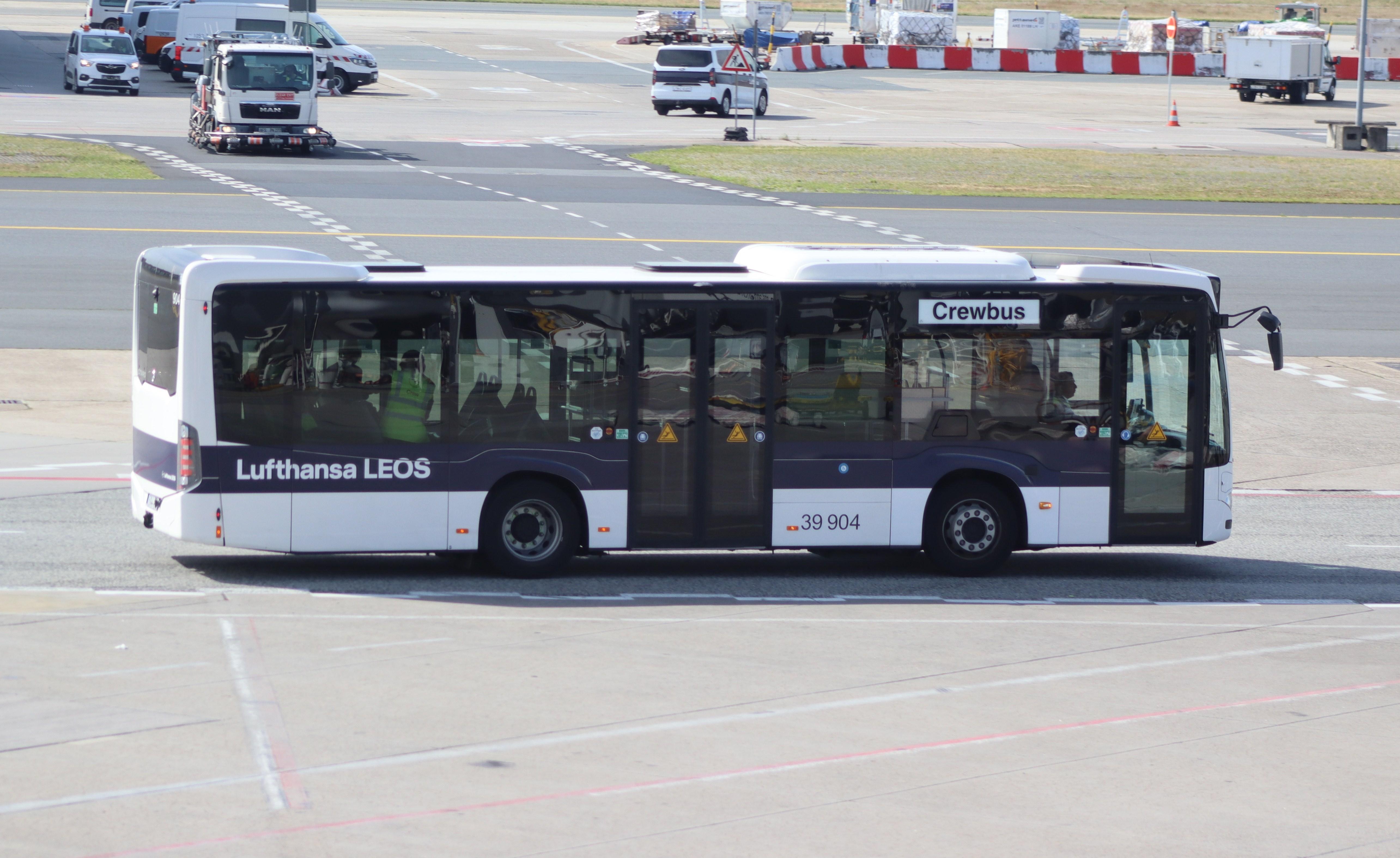  - Lufthansa crew bus - by MarkPasqualino