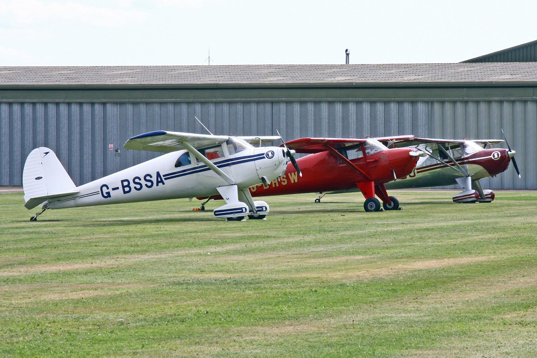 Oaksey Park Airport photo, click to enlarge