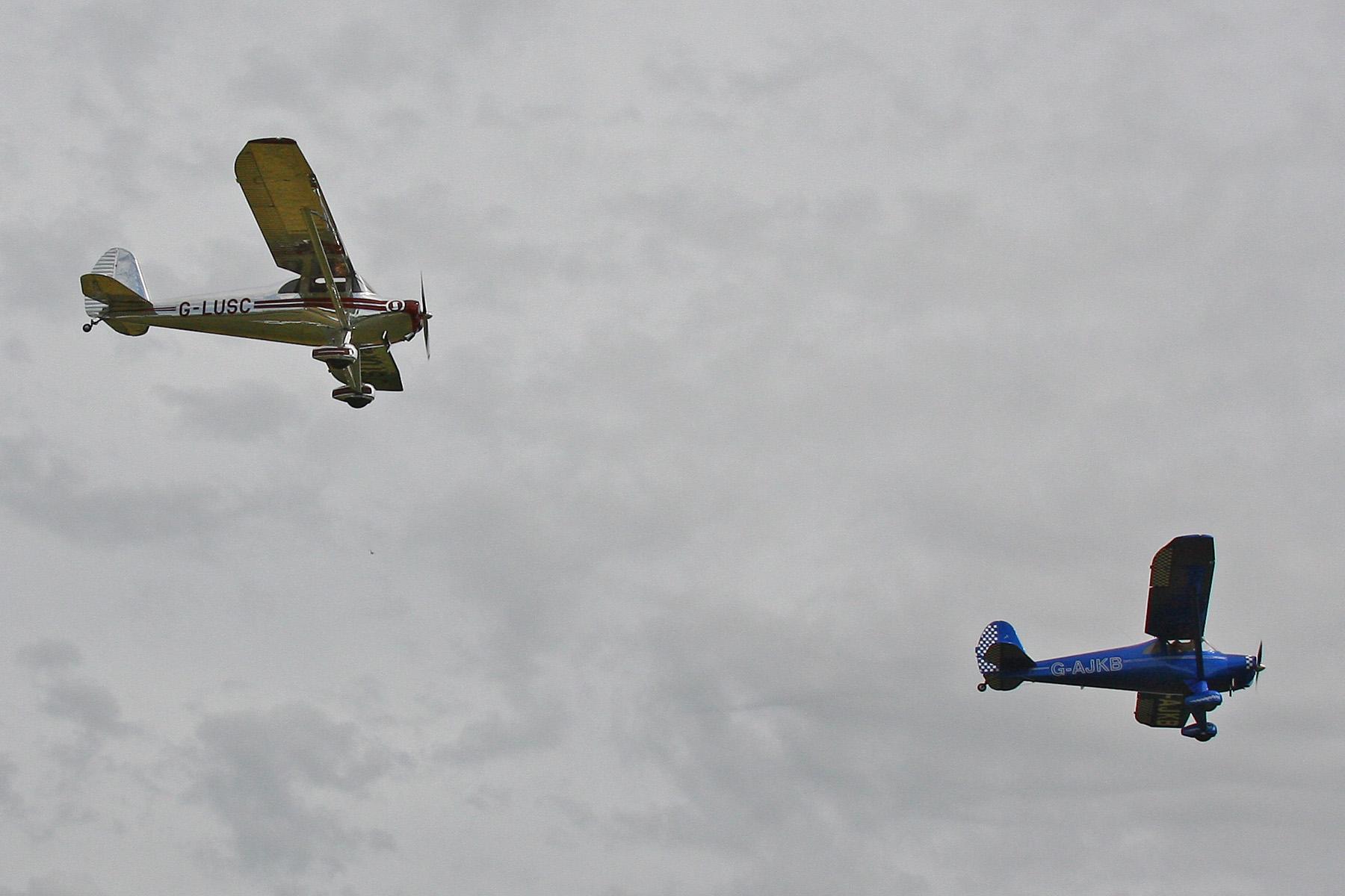 Oaksey Park Airport photo, click to enlarge