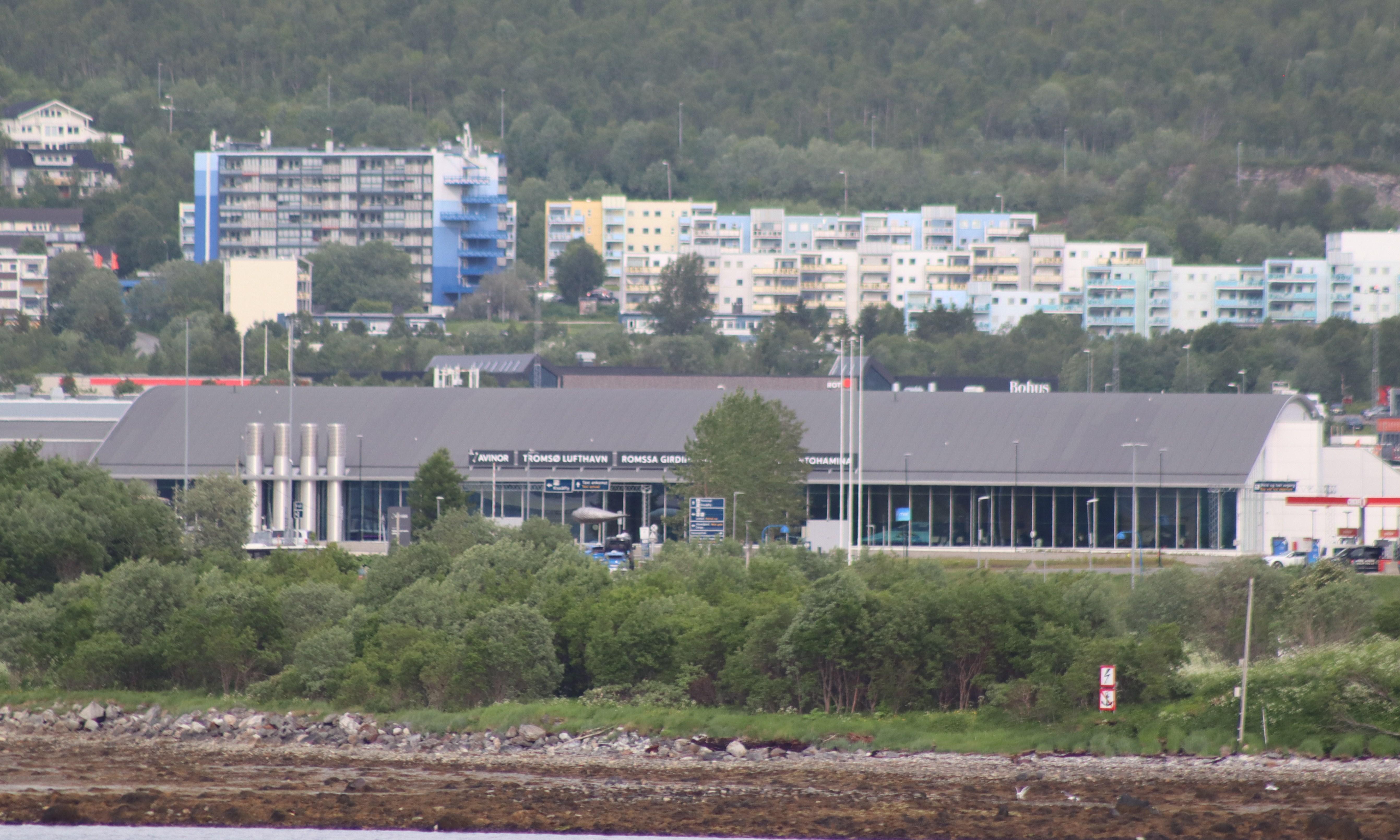 Tromsø Airport, Langnes photo, click to enlarge