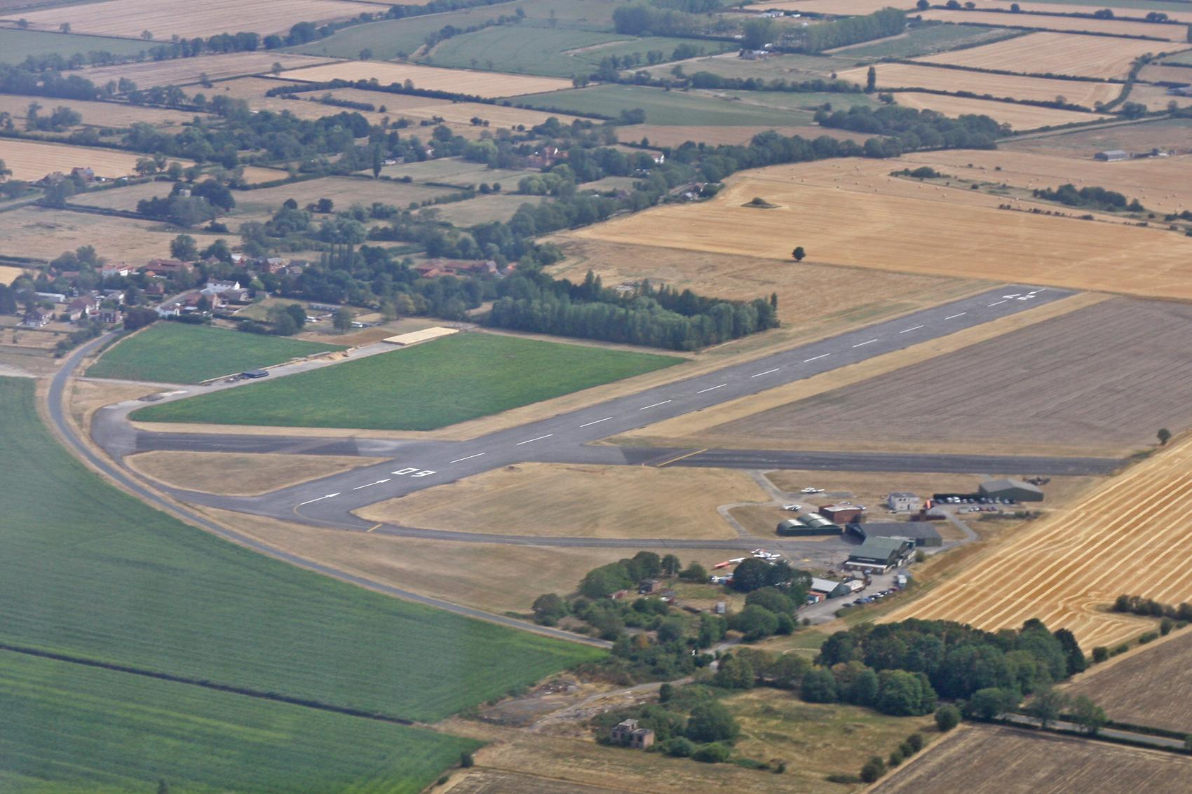 Sturgate Airfield Airport photo, click to enlarge