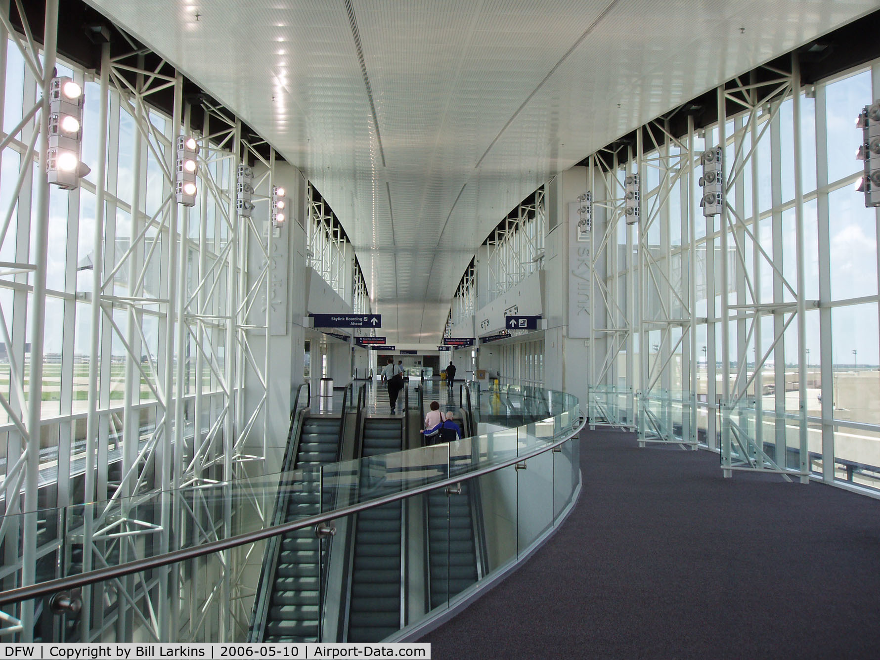 Dallas/fort Worth International Airport (DFW) - Interior of a Terminal