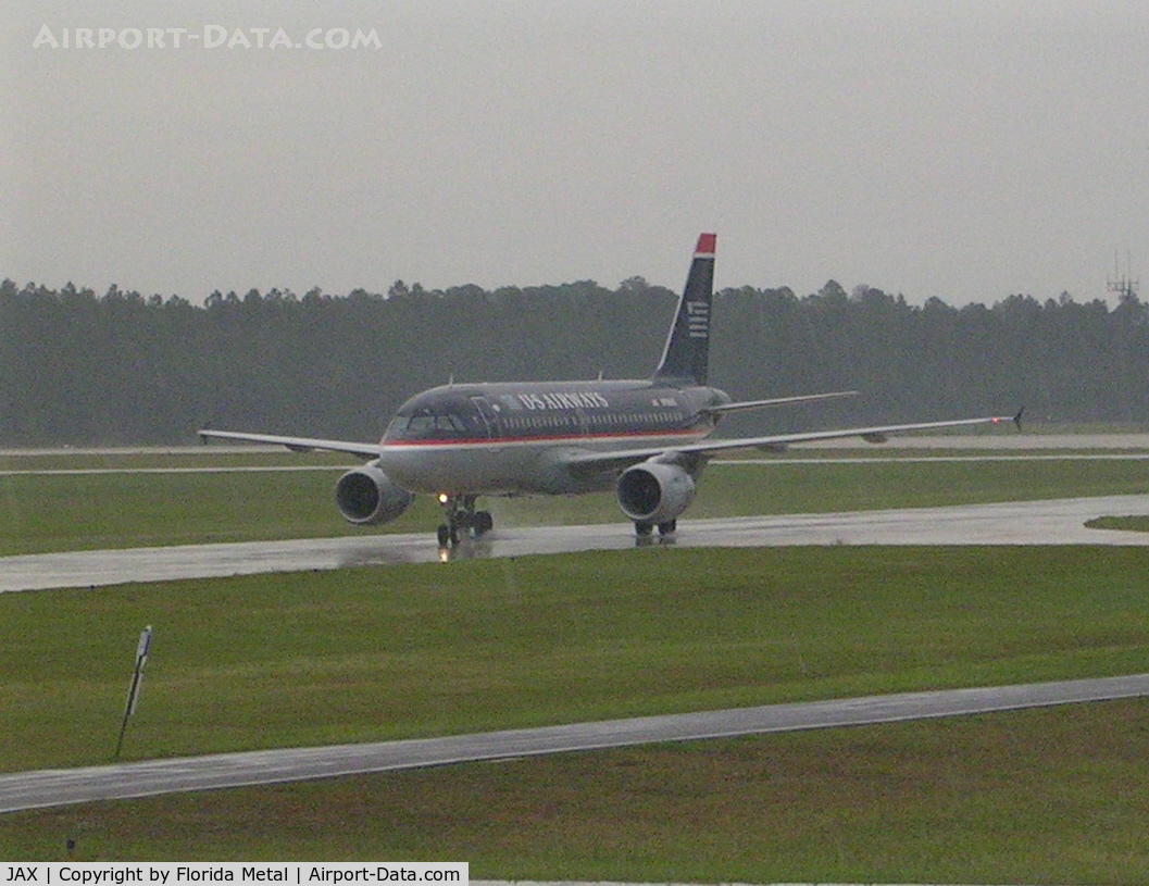Jacksonville International Airport (JAX) - Rainy day at Jacksonville