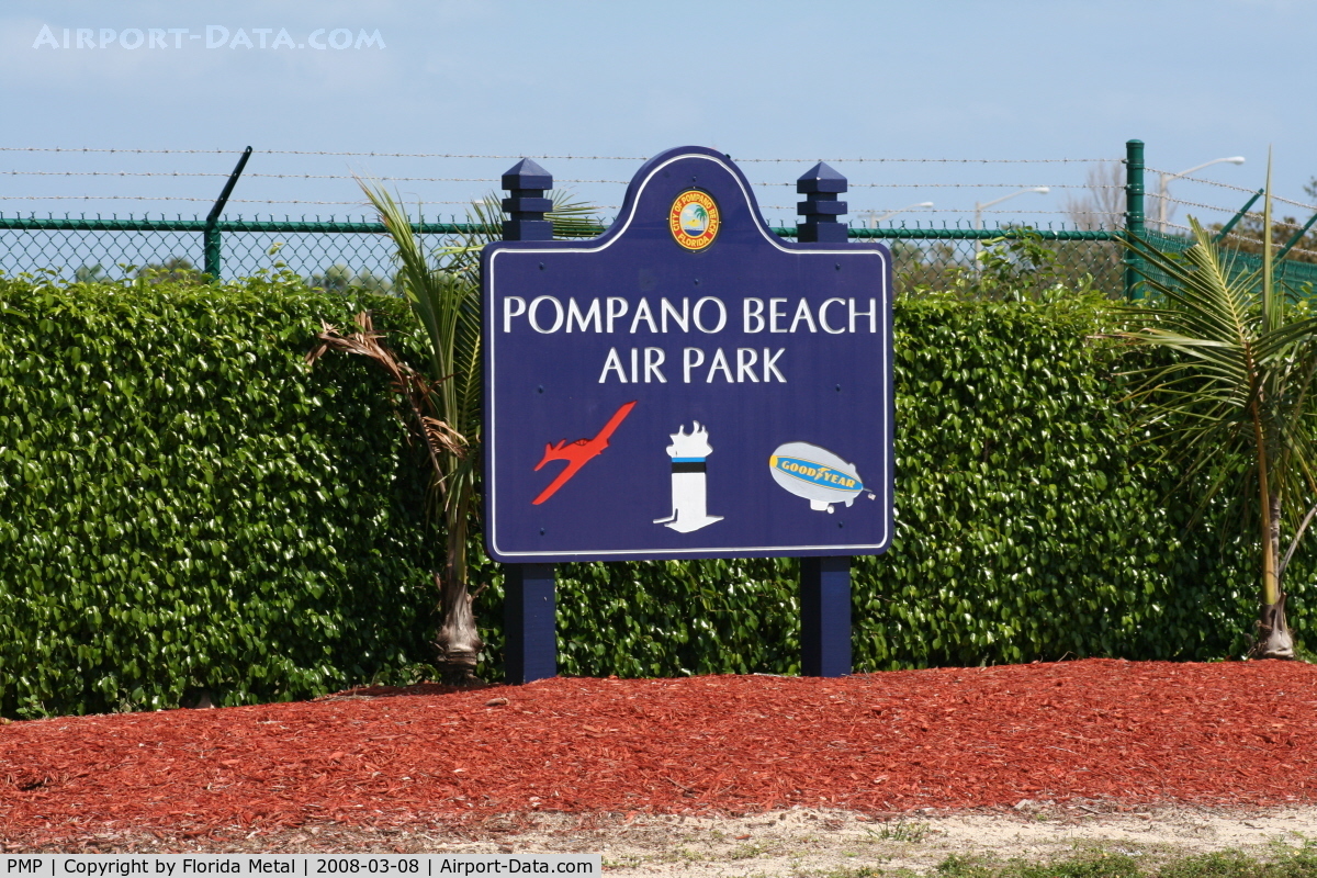 Pompano Beach Airpark Airport (PMP) - Pompano Beach Airport
