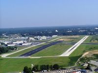 Dekalb-peachtree Airport (PDK) - Right Base for 2R - by Michael Martin