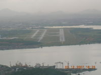 Galeão - Runway 28 at Galeao Intl (GIG), Rio de Janeiro, Brazil - by John J. Boling