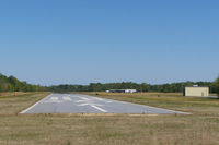 Tarboro-edgecombe Airport (ETC) - A dated location-mostly used for crop aircraft - by Tigerland