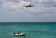 Princess Juliana International Airport, Philipsburg, Sint Maarten Netherlands Antilles (SXM) - On approach - by Wolfgang Zilske