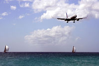Princess Juliana International Airport, Philipsburg, Sint Maarten Netherlands Antilles (SXM) - On approach - by Wolfgang Zilske