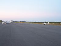 Raleigh Exec Jetport At Sanford-lee County Airport (TTA) - Nice - by J.B. Barbour