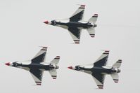 RAF Fairford Airport, Fairford, England United Kingdom (FFD) photo RAF Fairford Airport, Fairford, England United Kingdom (FFD) photo