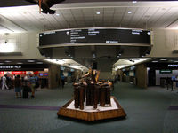 Tampa International Airport (TPA) - Ticketing Floor - by N6701