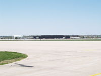 Lincoln Airport (LNK) - LINCOLN AIRPORT TERMINAL - by Gary Schenaman