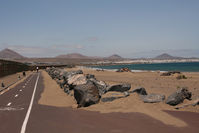 Arrecife Airport (Lanzarote Airport), Arrecife Spain (ACE) - Matagorda beach right of the airport fence - by J. Thoma