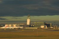 Vienna International Airport, Vienna Austria (LOWW) photo Vienna International Airport, Vienna Austria (LOWW) photo