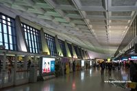 Taiwan Taoyuan International Airport (formerly Chiang Kai-Shek International Airport) - Terminal 1 main hall - by Michel Teiten ( www.mablehome.com )
