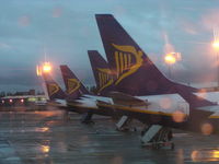 Shannon Airport - Shannon, Ireland - by tadekptaku