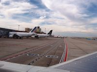 Barajas International Airport, Madrid Spain (LEMD) - Madrid Barajas - by Erdinç Toklu