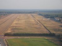 Andernos-les-Bains Airport, Andernos-les-Bains France (LFCD) - finale 13 en DR400 - by Jean Goubet-FRENCHSKY