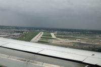 Chicago O'hare International Airport (ORD) - RWY 22L - by Daniel Vanderauwera