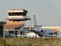 Angoulême - parking with Falcon 900EX - by Jean Goubet-FRENCHSKY