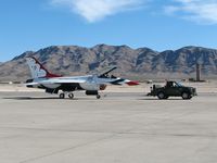Nellis Afb Airport (LSV) - USAF Thunderbirds - Aviation Nation 2006 - by Brad Campbell