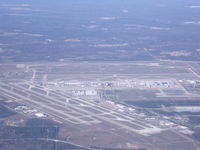 George Bush Intercontinental/houston Airport (IAH) - This photo was taken inside a ERJ145 - by christian maurer