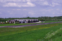 Saint-Ghislain AB - Overall view of the airport - by Alain Gicart