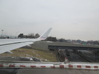 John F Kennedy International Airport (jfk) - The Aircraft American Airlines on the way to take off at John F Kennedy International Airport (JFK) - by Jonas Laurince
