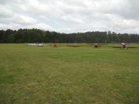 Lake Ridge Aero Park Airport (8NC8) - Really Nice day. - by Kamyar Kheradpir