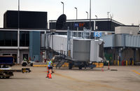 Chicago O'hare International Airport (ORD) - Gate F5 O'Hare - by Ronald Barker